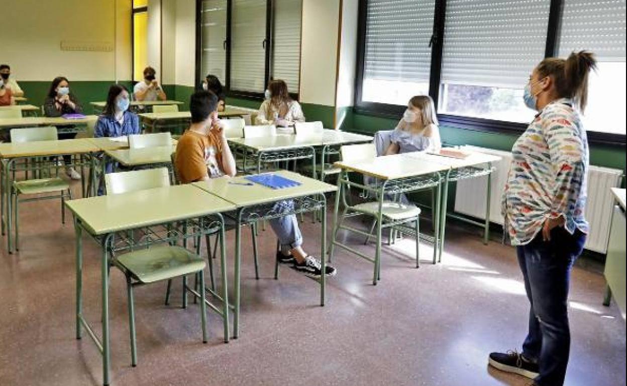 Educación ajusta el calendario escolar y retresa el final del curso