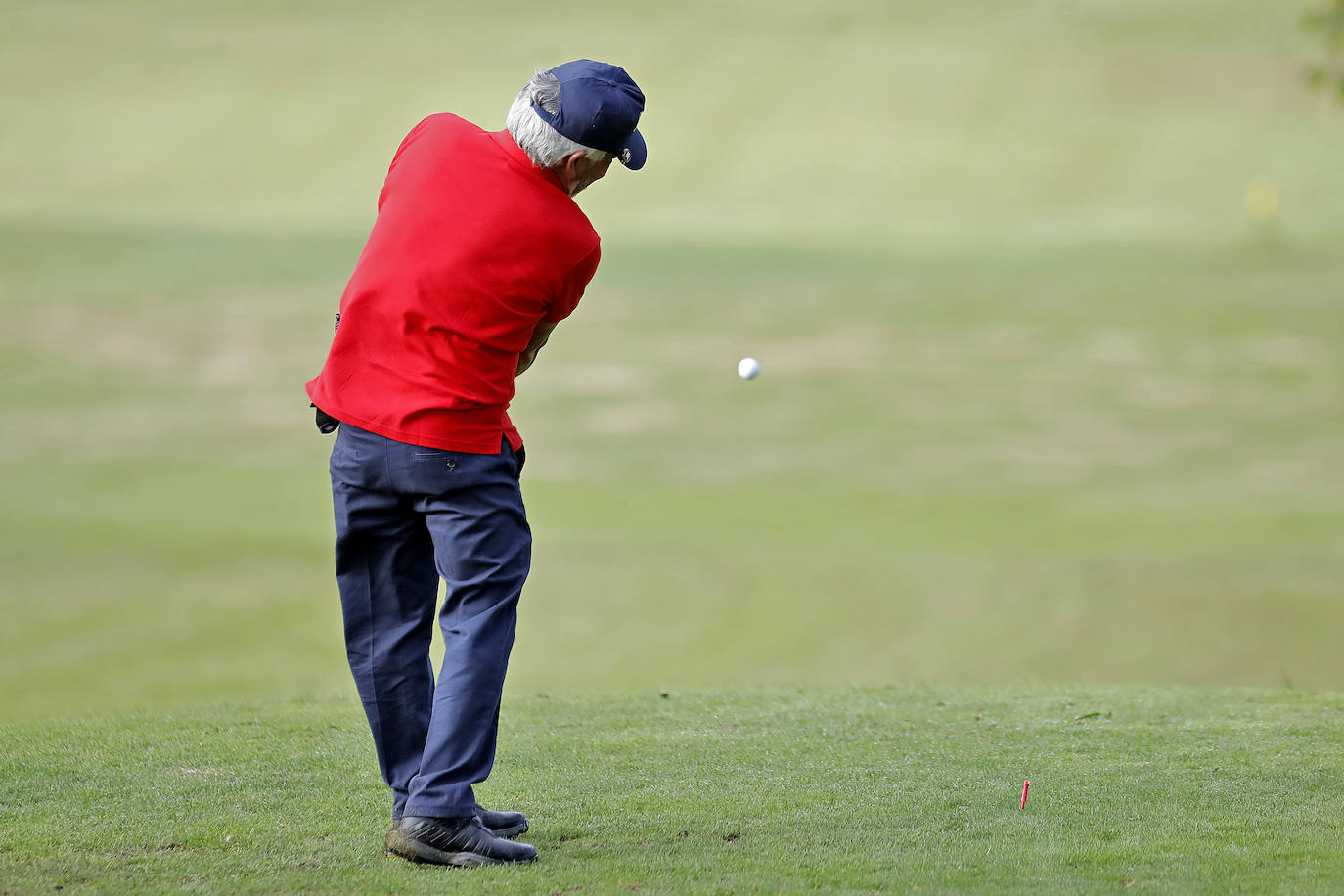 El Campo Municipal de Golf La Llorea acoge durante este miércoles y el jueves la primera edición de este torneo competitivo entre equipos sénior de Gijón y Oviedo, organizado por Golf Sénior Asturias (GSA). 