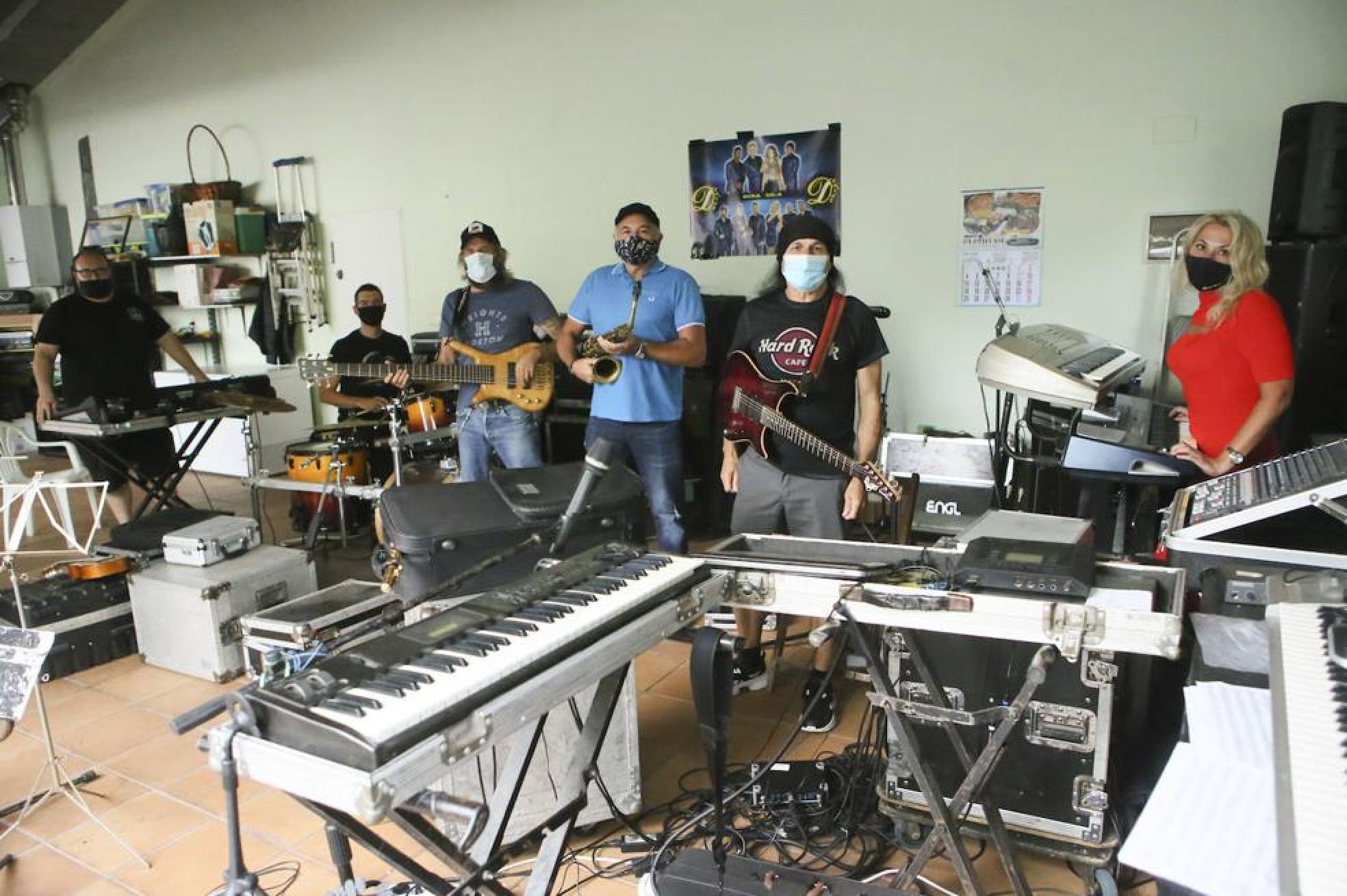 Los miembros de la orquesta Dominó estarán en la concentración. 