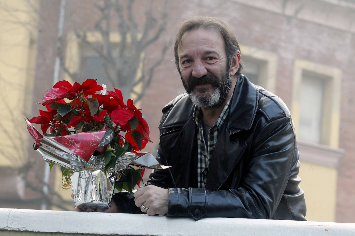 El actor asturiano ha muerto en Oviedo, con solo 64 años y una extensísima trayectoria, patrimonio ya del arte asturiano