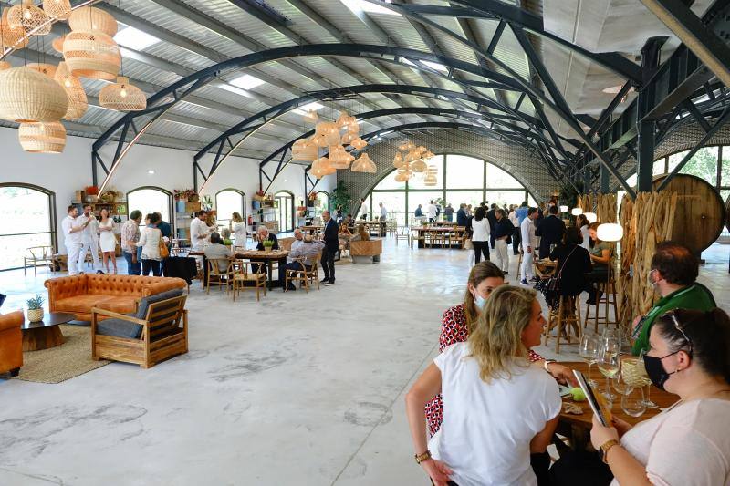 El Grupo Nature planea producir cerca de 18.000 litros de vino parragués en Huexes y en 2021 ampliará su oferta con visitas guiadas a los viñedos y catas.