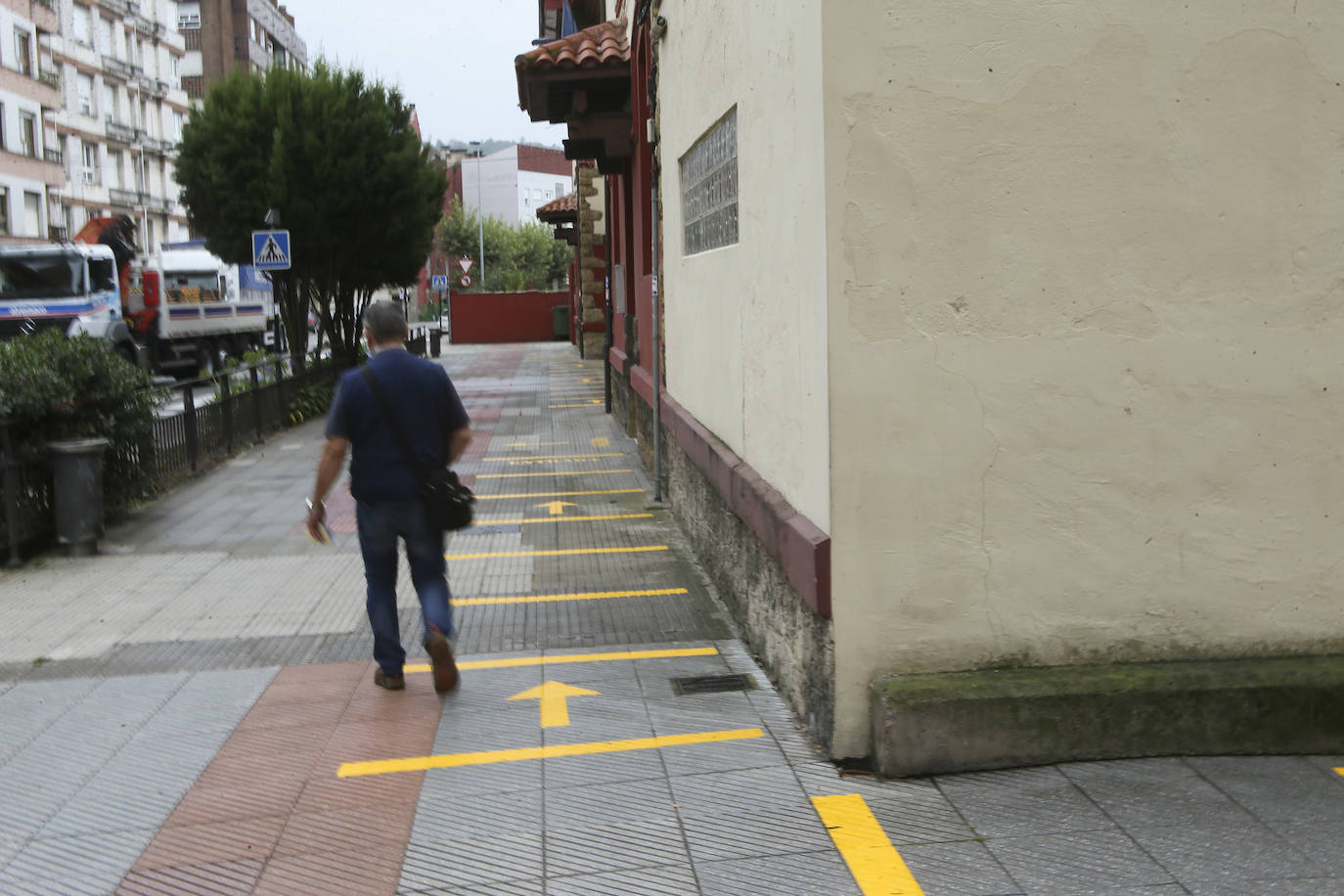 Los docentes ultiman los detalles para que el regreso a las aulas cumpla con los requisitos de seguridad.