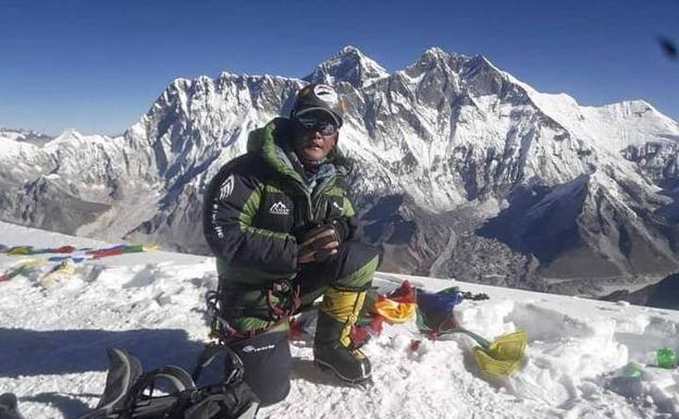 El Himalaya nepalí recibe a los primeros montañeros tras 6 meses de pandemia