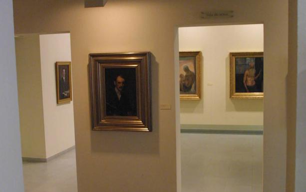 Museo Nicanor Piñole: 20 y 00 horas: 'El legado de Nicanor Piñole'. 'Escape room' y yincana teatralizada, que recorrerá el museo. Los participantes, ayudados por un agente del 'Ministerio del Tiempo Artístico' tendrán un tiempo límite para descubrir todos los secretos que esconde una vieja maleta de Nicanor Piñole. Entre sus dibujos y recuerdos deberán descifrar su legado.–Inscripciones en: museos@gijon.es –Consultas acerca de la 'Escape room' en el 622 03 99 92 –Consultas acerca de la yincana teatralizada en el 985 18 10 19