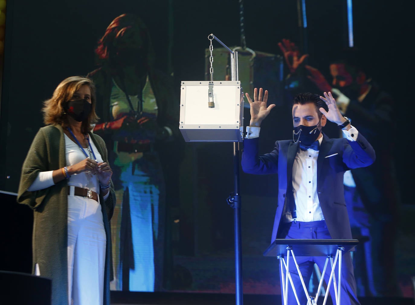 El ilusionista pone el broche final la programación de las fiestas de San Mateo con un espectáculo dirigido al público infantil. 