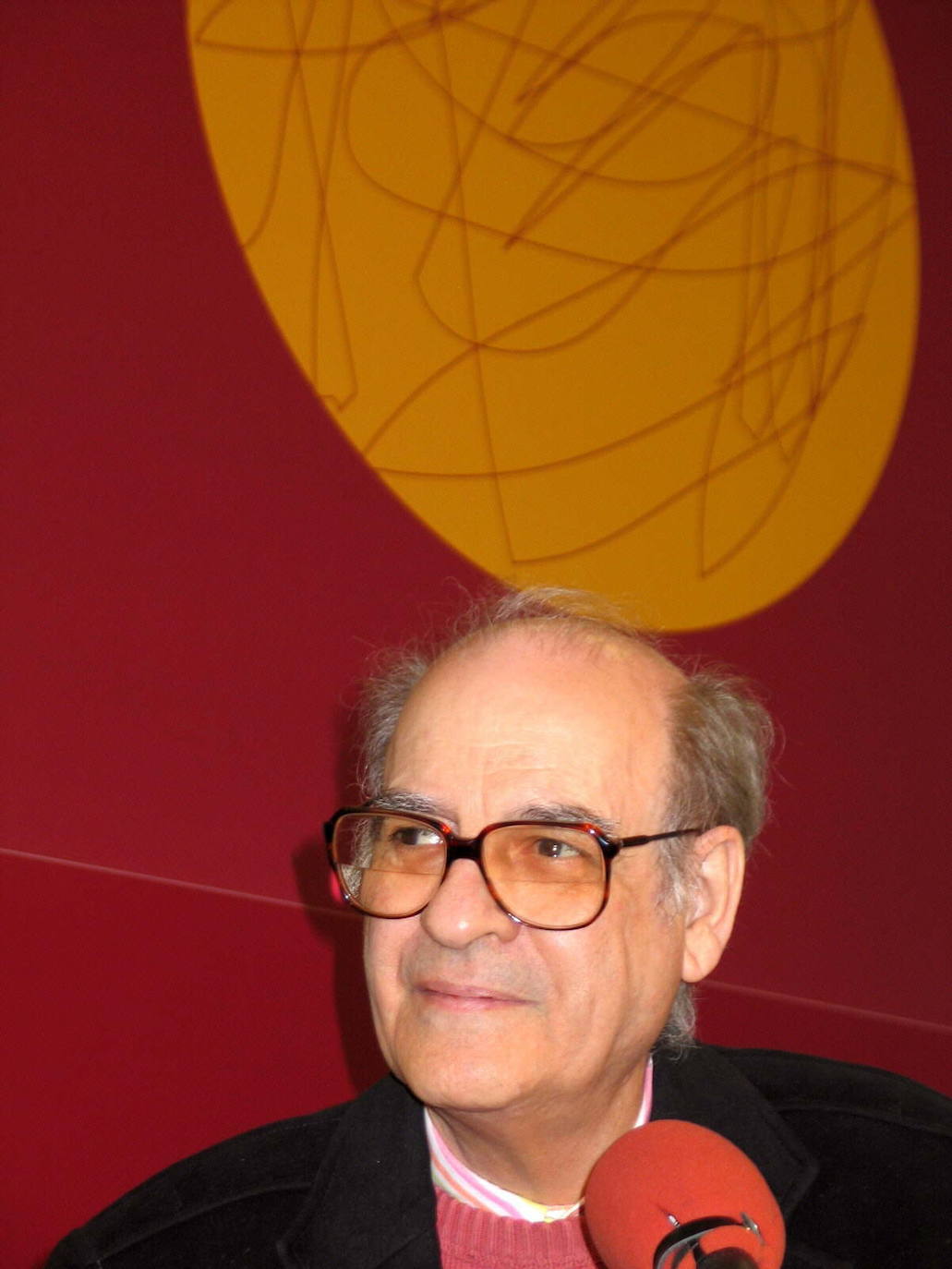 El dibujante argentino Joaquín Salvador Lavado, conocido como 'Quino' y popular por ser el creador de Mafalda, ha fallecido este miércoles en Mendoza, su ciudad natal, a los 88 años. Entre sus muchos reconocimientos, Quino obtuvo en 2014 el Premio Príncipe de Asturias de Comunicación y Humanidades. 