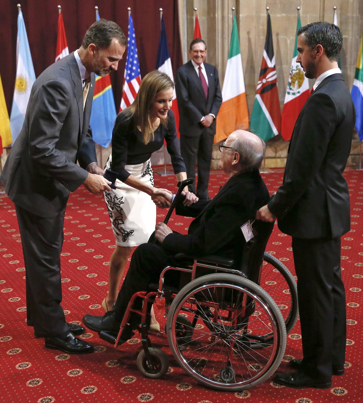 El dibujante argentino Joaquín Salvador Lavado, conocido como 'Quino' y popular por ser el creador de Mafalda, ha fallecido este miércoles en Mendoza, su ciudad natal, a los 88 años. Entre sus muchos reconocimientos, Quino obtuvo en 2014 el Premio Príncipe de Asturias de Comunicación y Humanidades. 