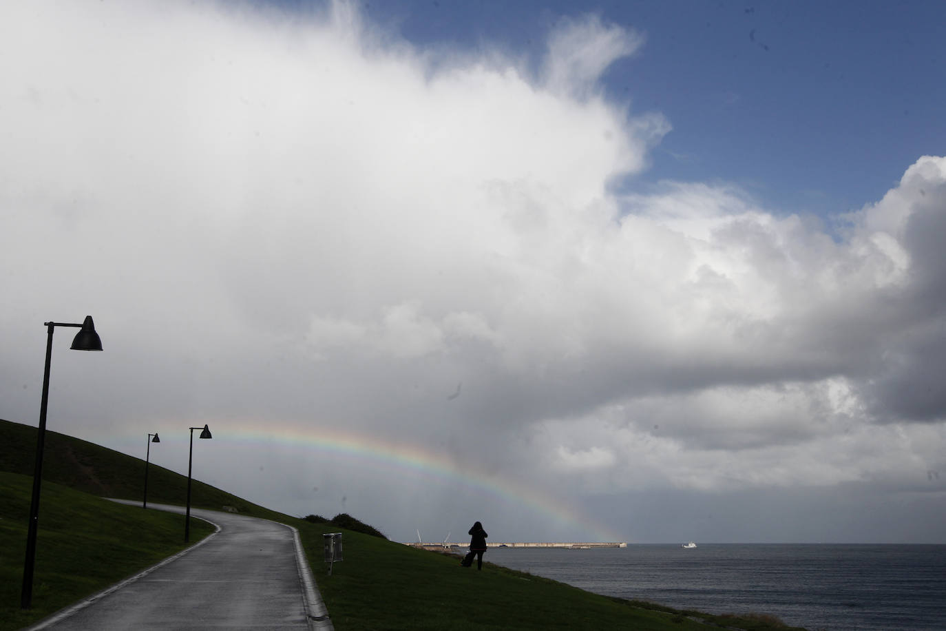 Asturias, en aviso por lluvia, viento y oleaje