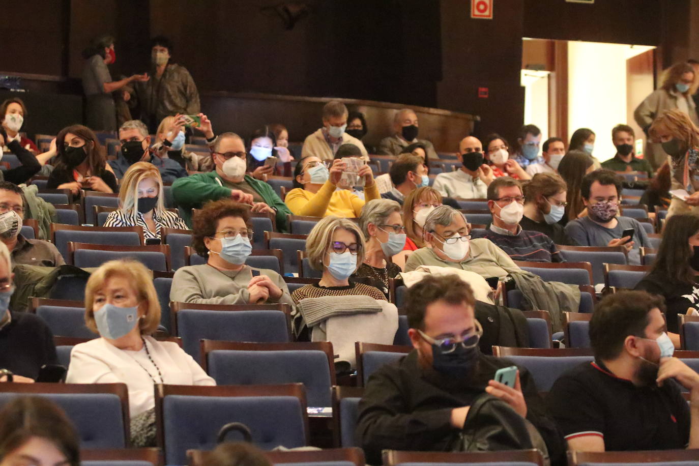 La Vega, Trascorrales o la Catedral fueron algunos de los escenarios de un evento del que el alcalde espera que «no salgan brotes, sino cultura»