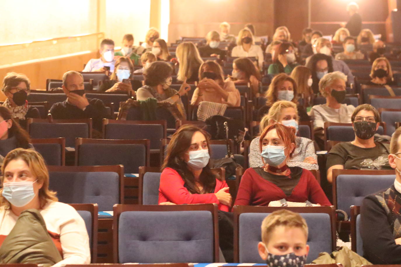 La Vega, Trascorrales o la Catedral fueron algunos de los escenarios de un evento del que el alcalde espera que «no salgan brotes, sino cultura»