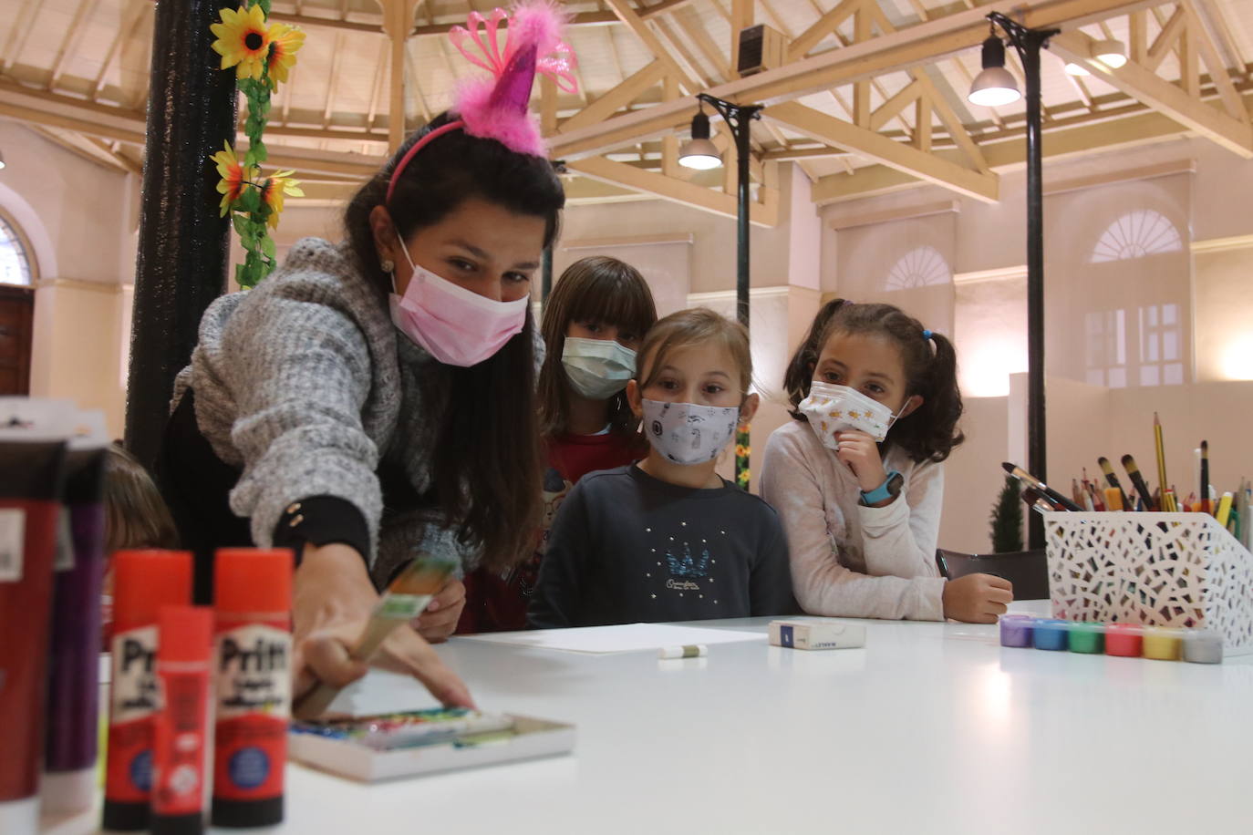 La Vega, Trascorrales o la Catedral fueron algunos de los escenarios de un evento del que el alcalde espera que «no salgan brotes, sino cultura»