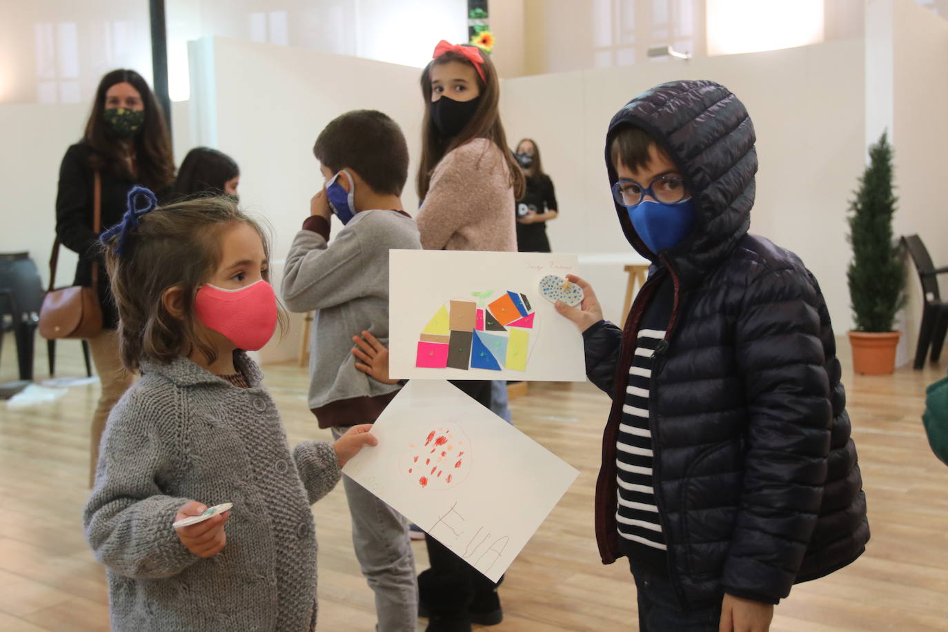 La Vega, Trascorrales o la Catedral fueron algunos de los escenarios de un evento del que el alcalde espera que «no salgan brotes, sino cultura»
