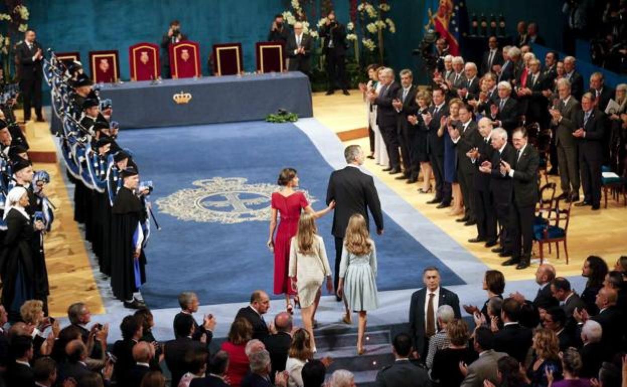 Premios Princesa de Asturias | Cinco galardonados asistirán a la entrega de los Premios Princesa que presidirán los Reyes y sus hijas