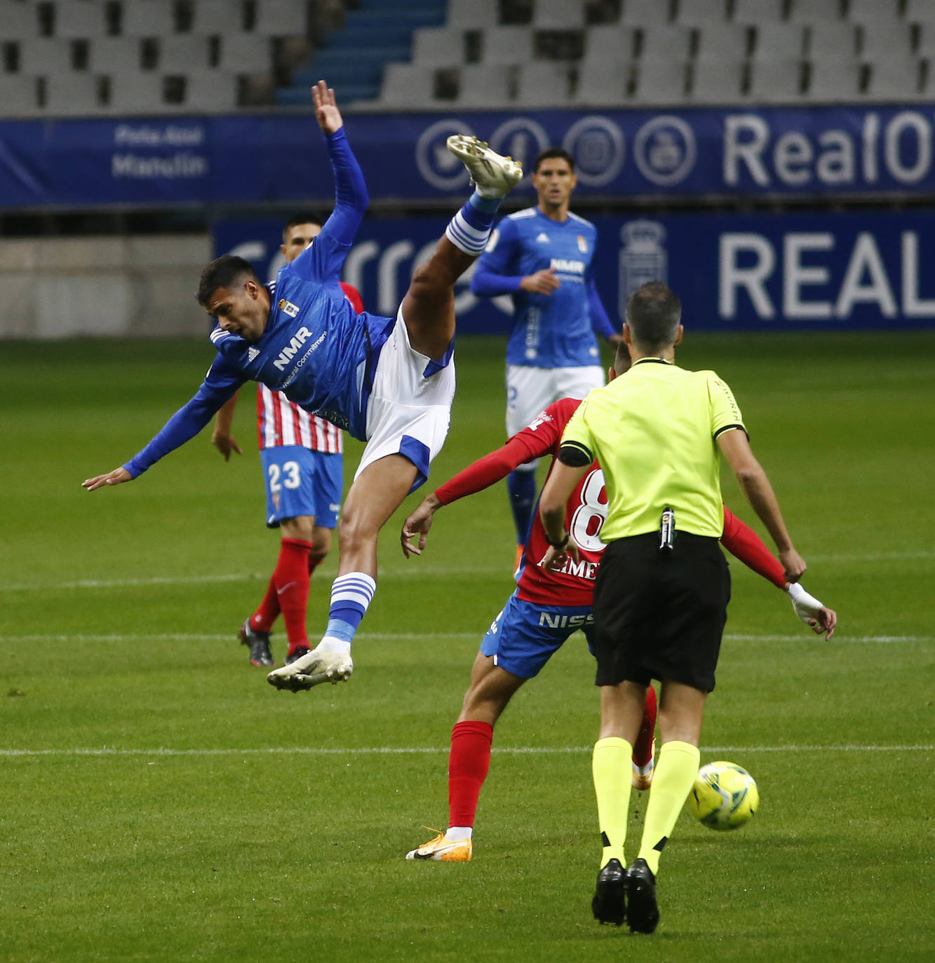 Fotos: Las mejores imágenes del derbi asturiano. Oviedo - Sporting