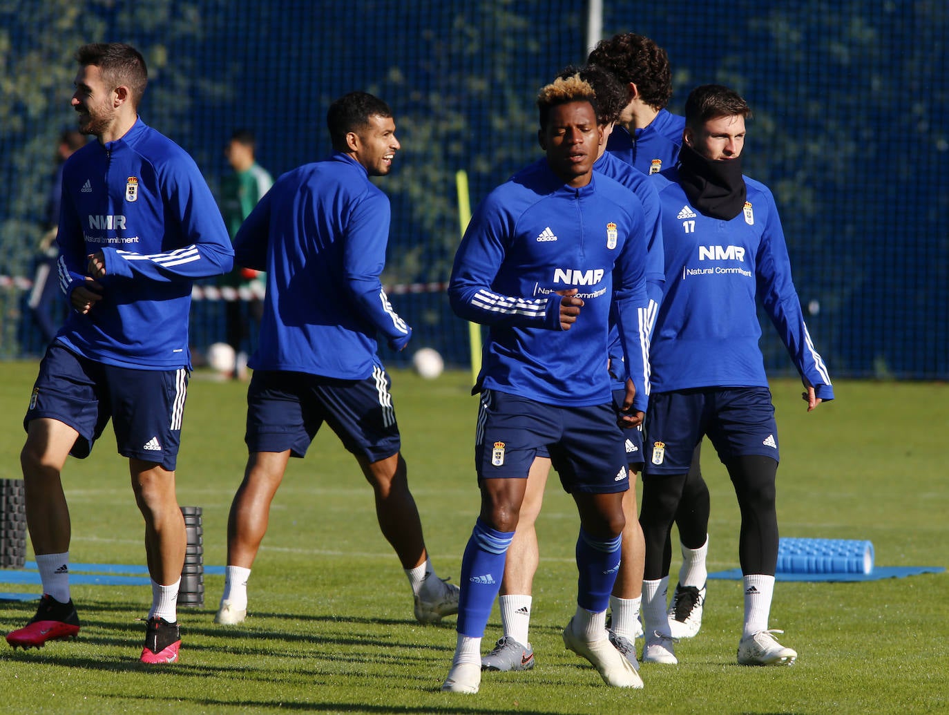 Los jugadores del Real Oviedo entrenan el viernes previo al encuentro contra el Girona 