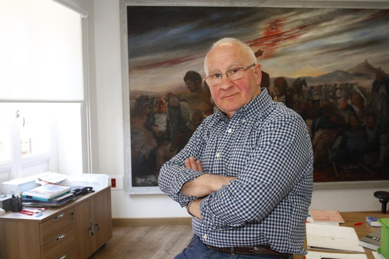 Belarmino Martínez, en una imagen de archivo en su despacho en Cruz Roja. 