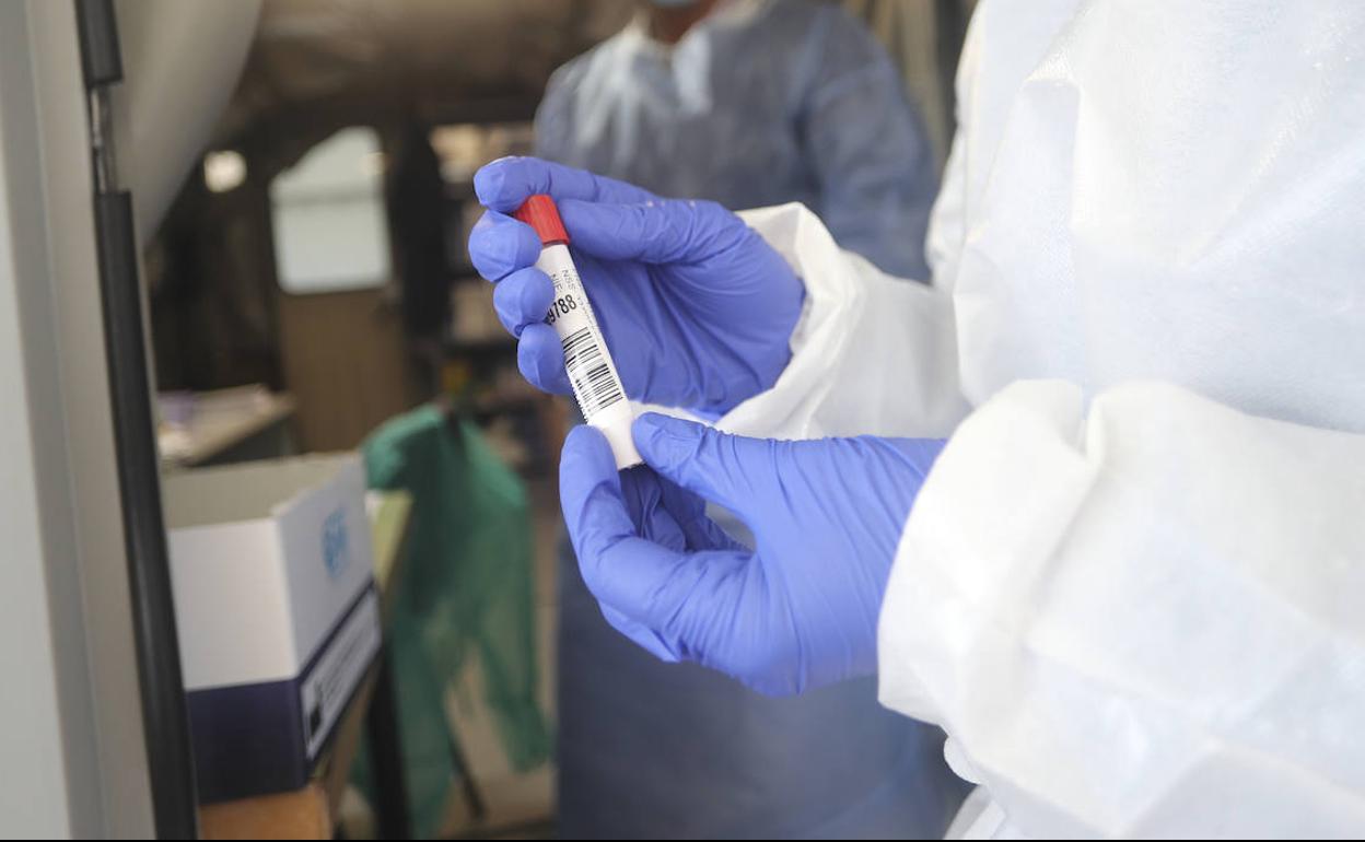 Un nuevo brote en una residencia de Luarca eleva a 45 los geriátricos asturianos con casos de covid