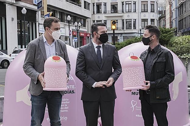 Gijón colabora con 'Recicla vidrio por ellas', campaña de prevención del cáncer de mama