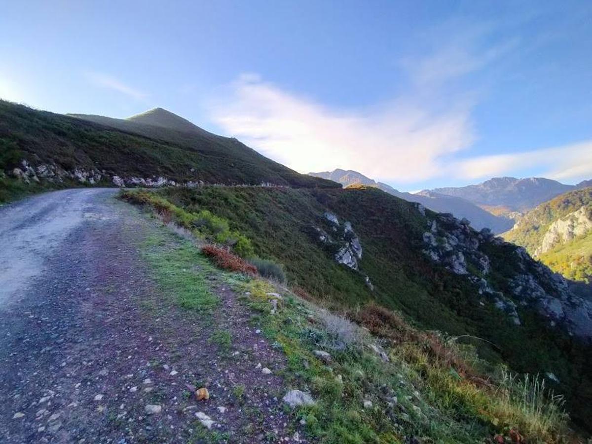 Fotos: Ruta otoñal hasta el refugio de Brañagallones