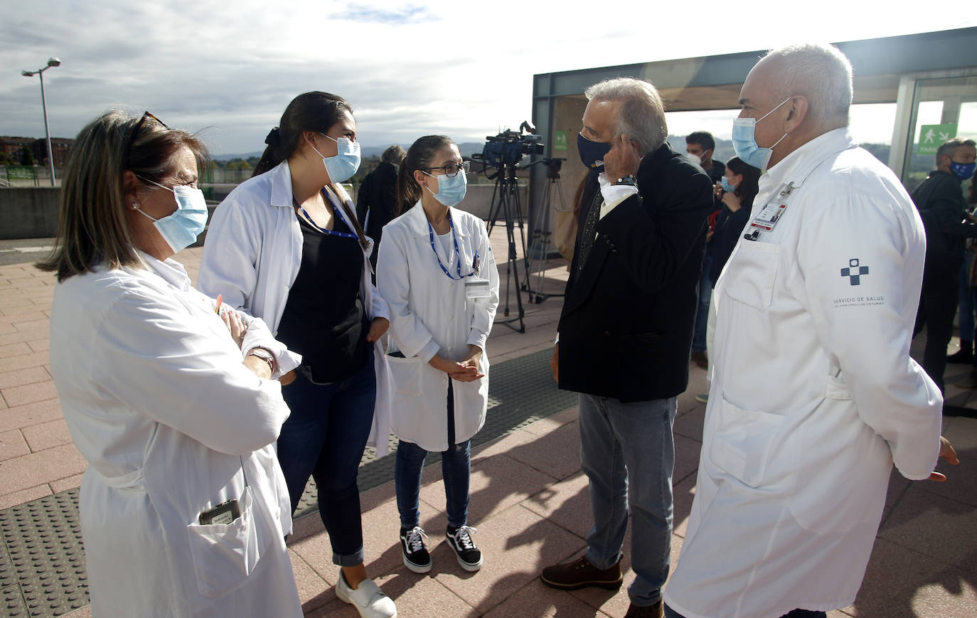 El primer Autocovid pediátrico de España está instalado en Oviedo, en el HUCA