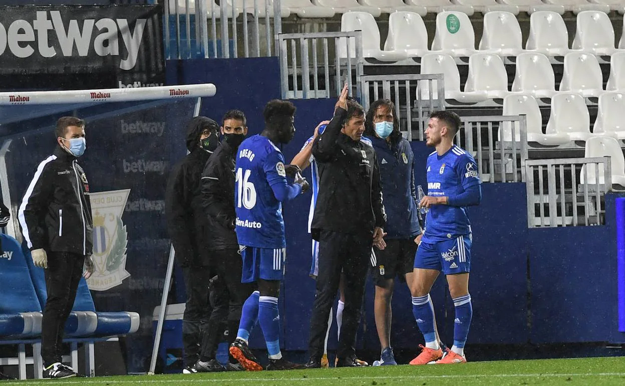 Real Oviedo | Cuco Ziganda: «Tuvimos alguna opción, pero con más corazón que cabeza»