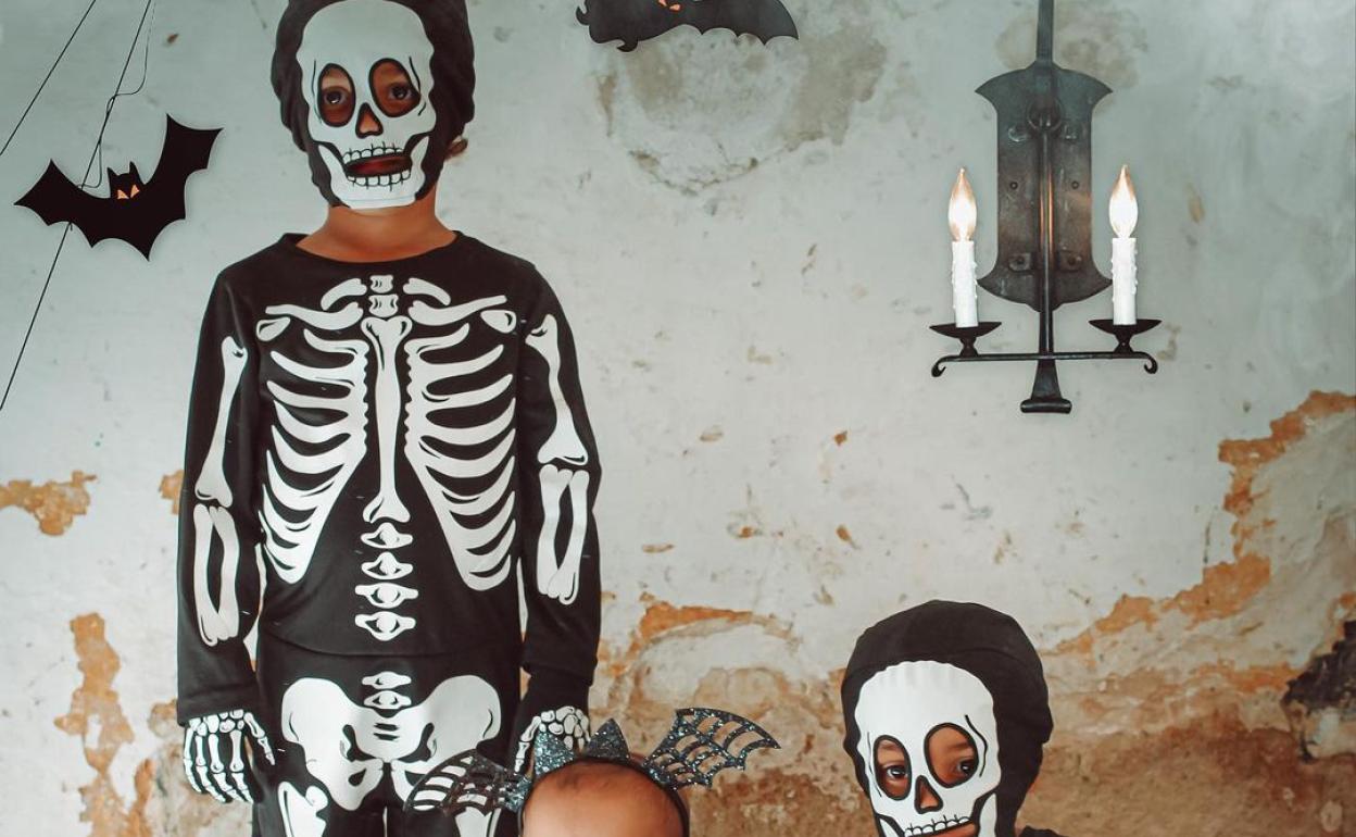 La 'influencer' Sara Guchi ha compartido varias fotos con ideas para Halloween. 