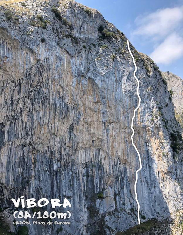 Vía 'Víbora' (8A / 180 m). 