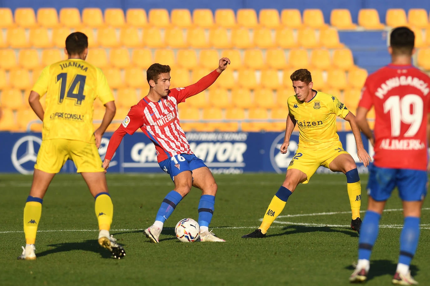 Fotos: Las imágenes del partido entre el Alcorcón - Sporting