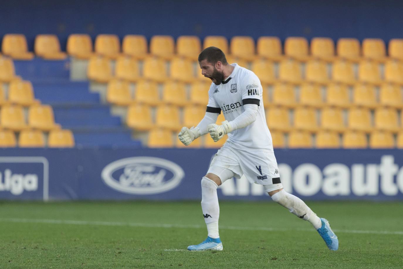 Fotos: Las imágenes del partido entre el Alcorcón - Sporting