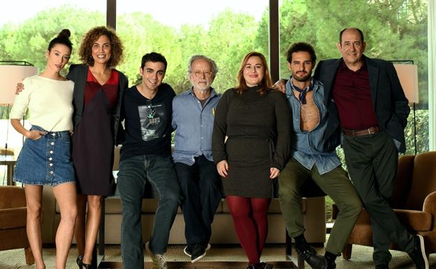 Una imagen de todo el equipo de la película.