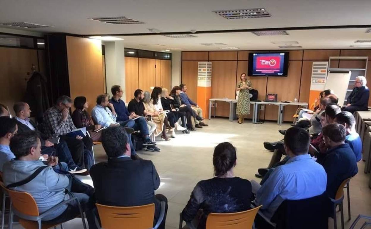 El primer encuentro de candidatos, empresas y CEOs, de esta tercera edición tuvo lugar en enero de este año.