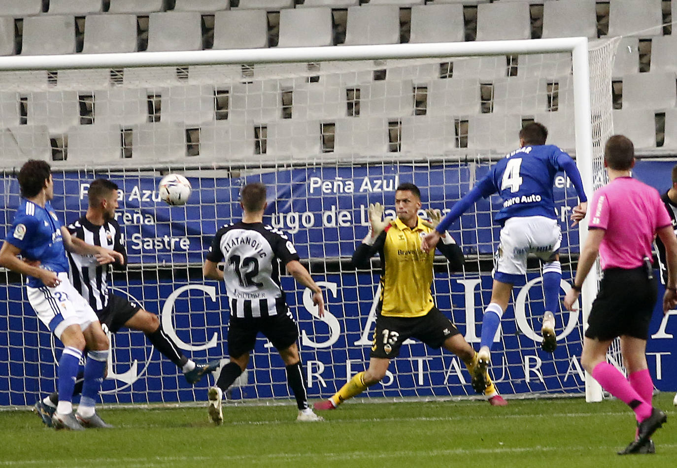 Fotos: Las imágenes del Real Oviedo - Castellón