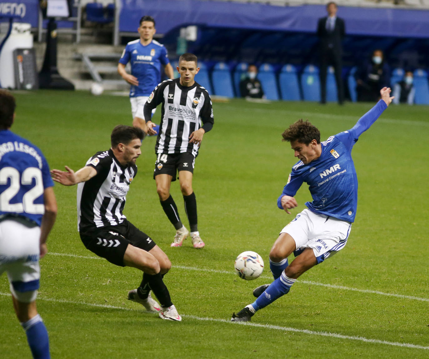 Fotos: Las imágenes del Real Oviedo - Castellón