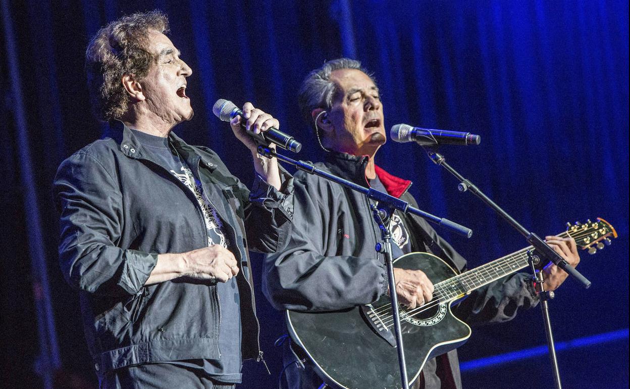 El Dúo Dinámico interviene ante «posibles ilegalidades» en el uso de 'Resistiré' en una campaña del Gobierno chileno