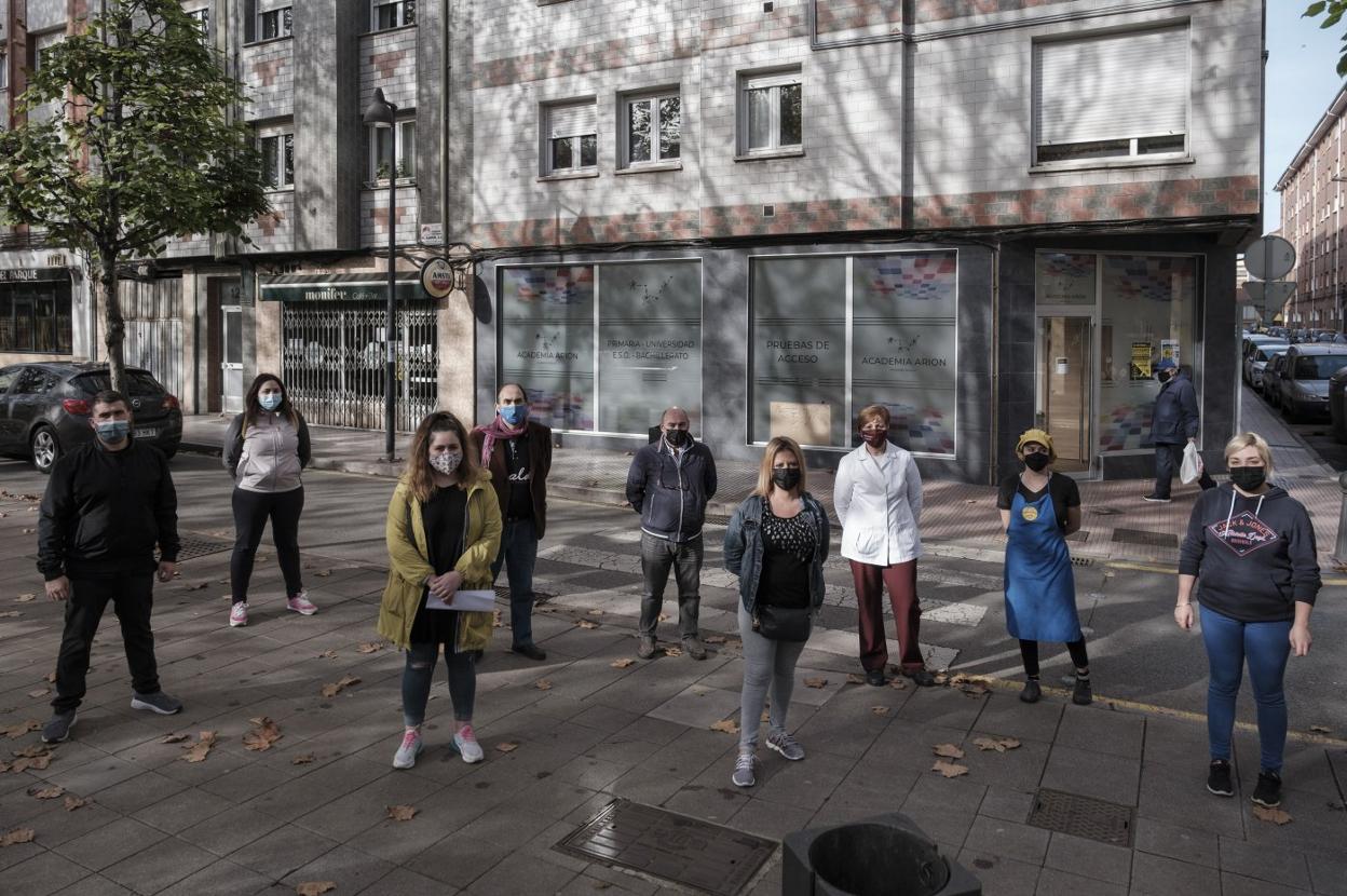 Comerciantes y hosteleros de El Cerillero. 