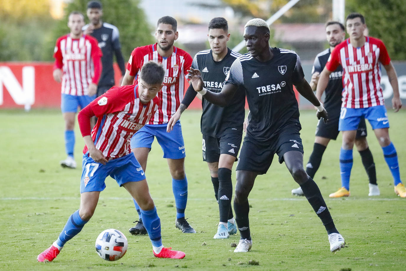 Fotos: Sporting B 1-1 Lealtad, en imágenes