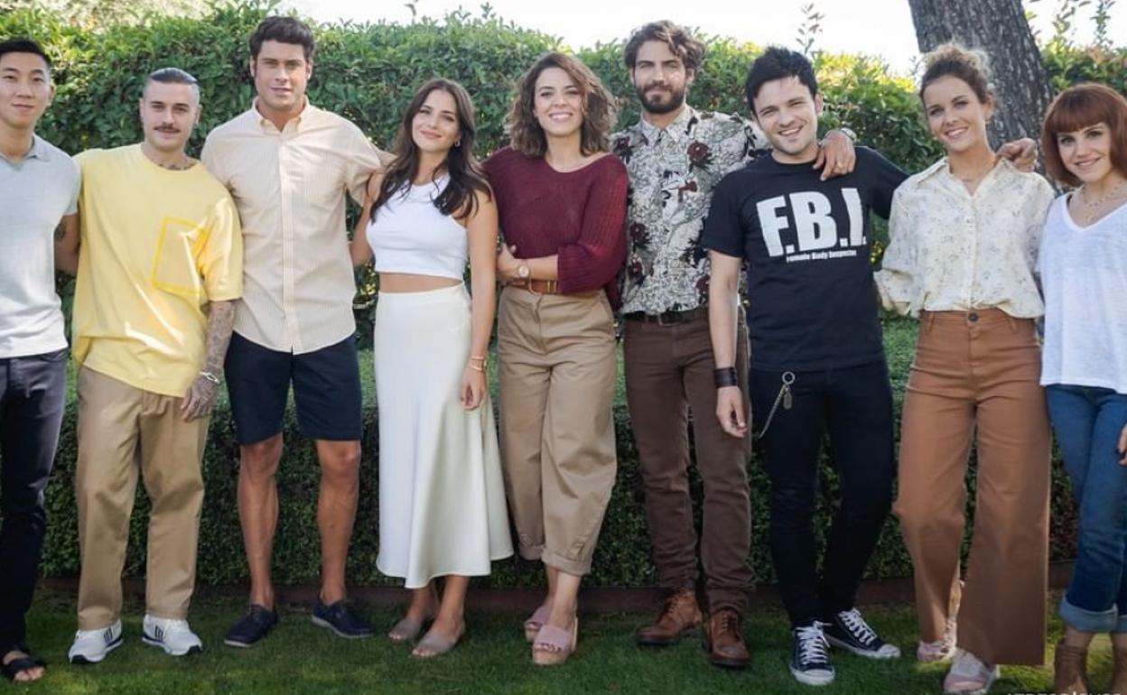 La boda de Yoli supondrá el reencuentro de los protagonistas de 'Física o Química'. 