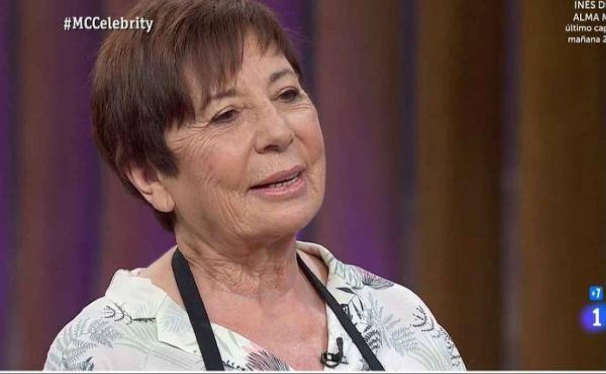 Celia Villalobos, expulsada de 'MasterChef Celebrity': «O le echas bemoles a la vida o te puede»