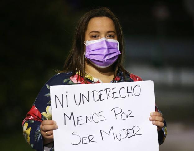 Tanya del Reguero, técnico de laboratorio en Oviedo. 32 años.