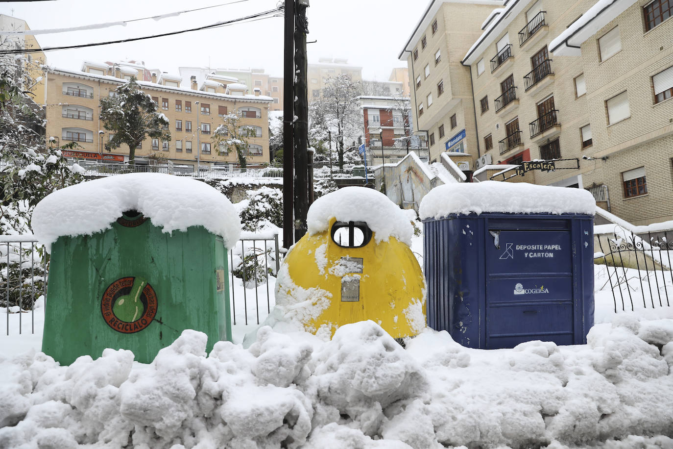 Copiosas nevadas, fuertes rachas de viento y oleaje en la primera borrasca invernal