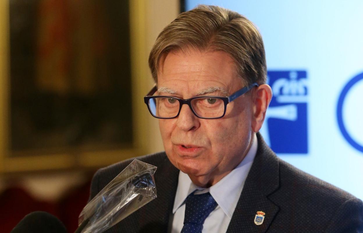 El alcalde Alfredo Canteli, ayer, en el Ayuntamiento. 