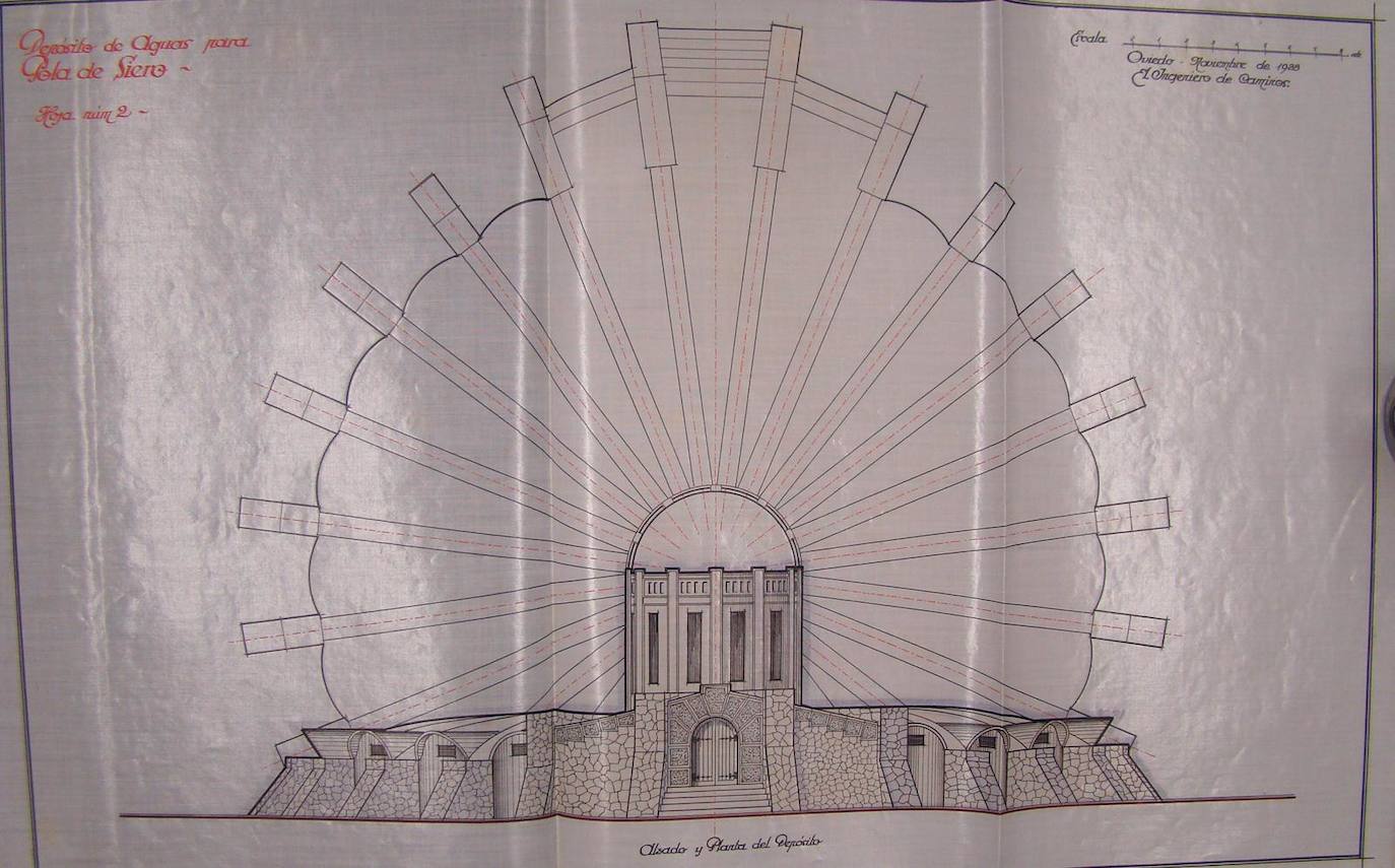 Alzado y planta del depósito de aguas de la Pola