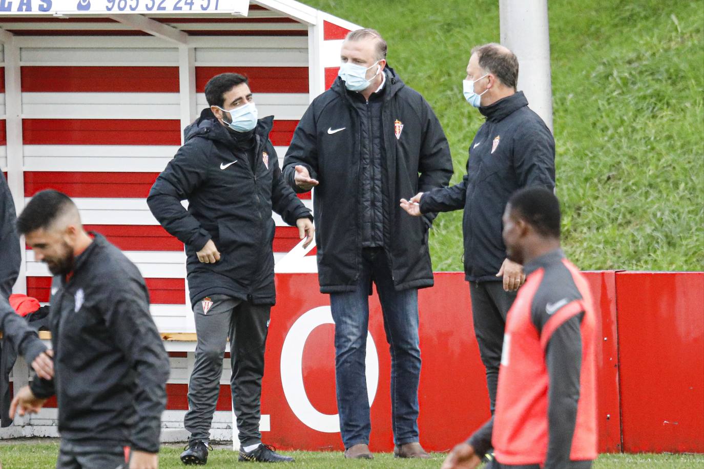 Los rojiblancos preparan su partido ante el Zaragoza