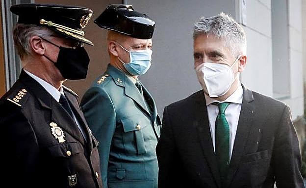 El ministro del Interior, Fernando Grande-Marlaska, durante su visita este viernes a San Sebastián.