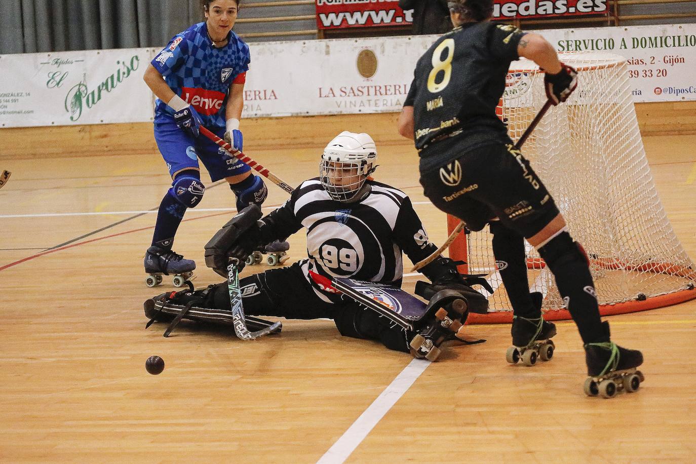Las de Fernando Sierra suman ante Las Rozas su tercera victoria seguida, en la que destacó los tres tantos de María Sanjurjo
