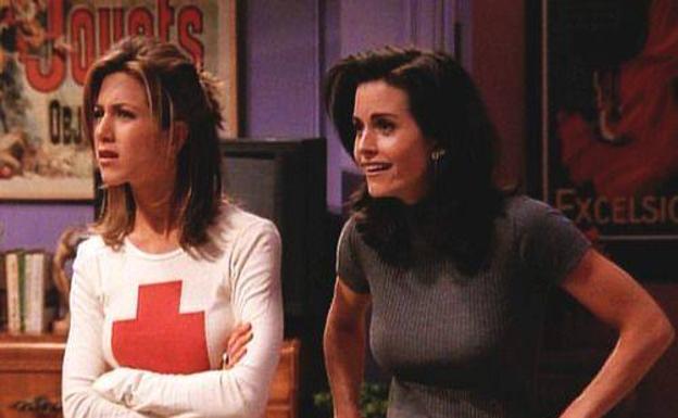 Los estilismos de Rachel Green y Mónica Geller en 'Friends' que podrás rescatar este invierno