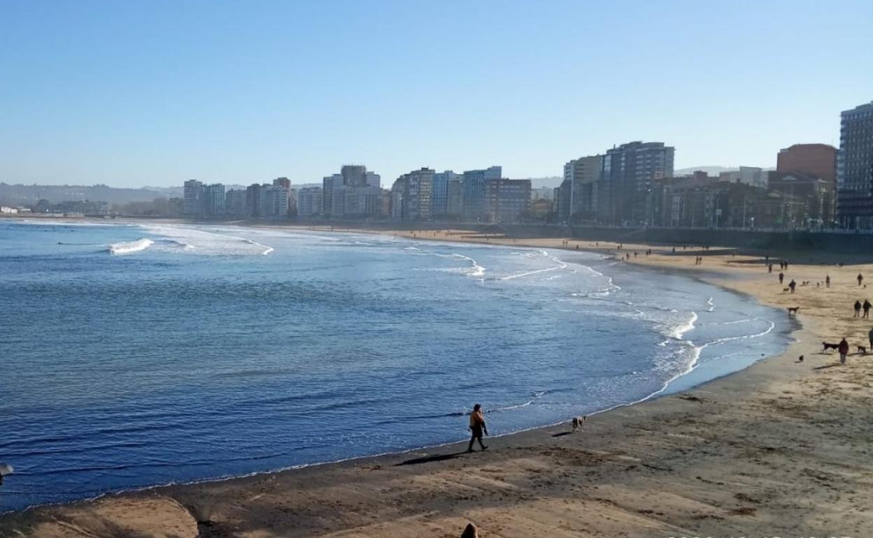 Aspecto que presentaba San Lorenzo ayer, con las características manchas. 