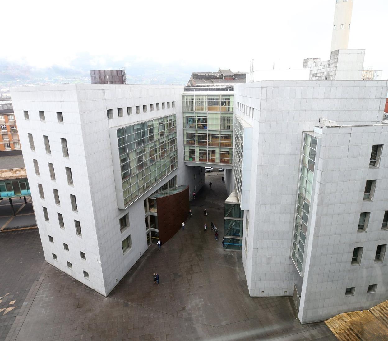 El Palacio de Justicia de Llamaquique. 