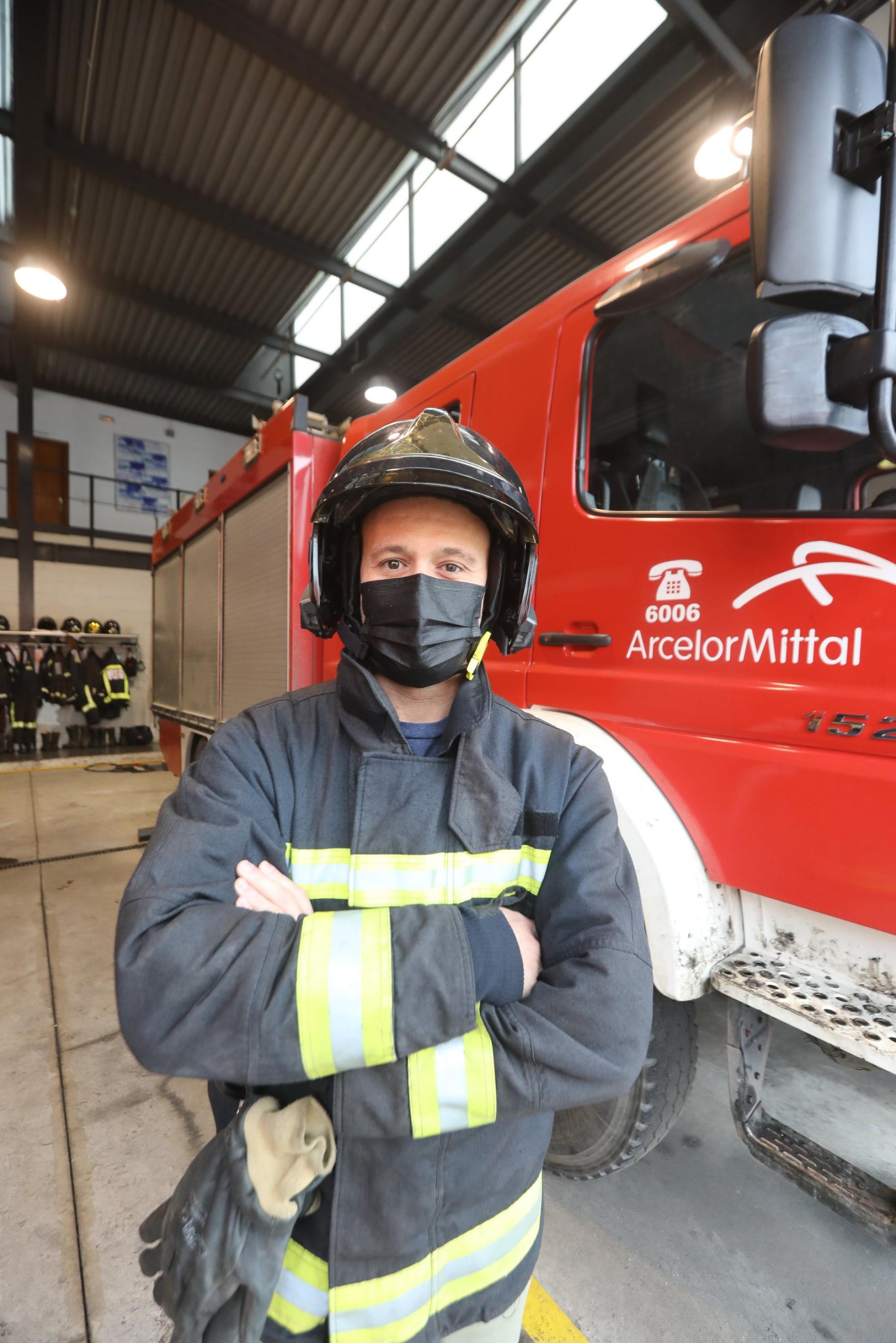 ArcelorMittal. Celestino Blanco, en el parque de bomberos.