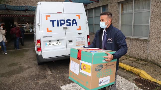 Galería. Llegada de la vacuna.